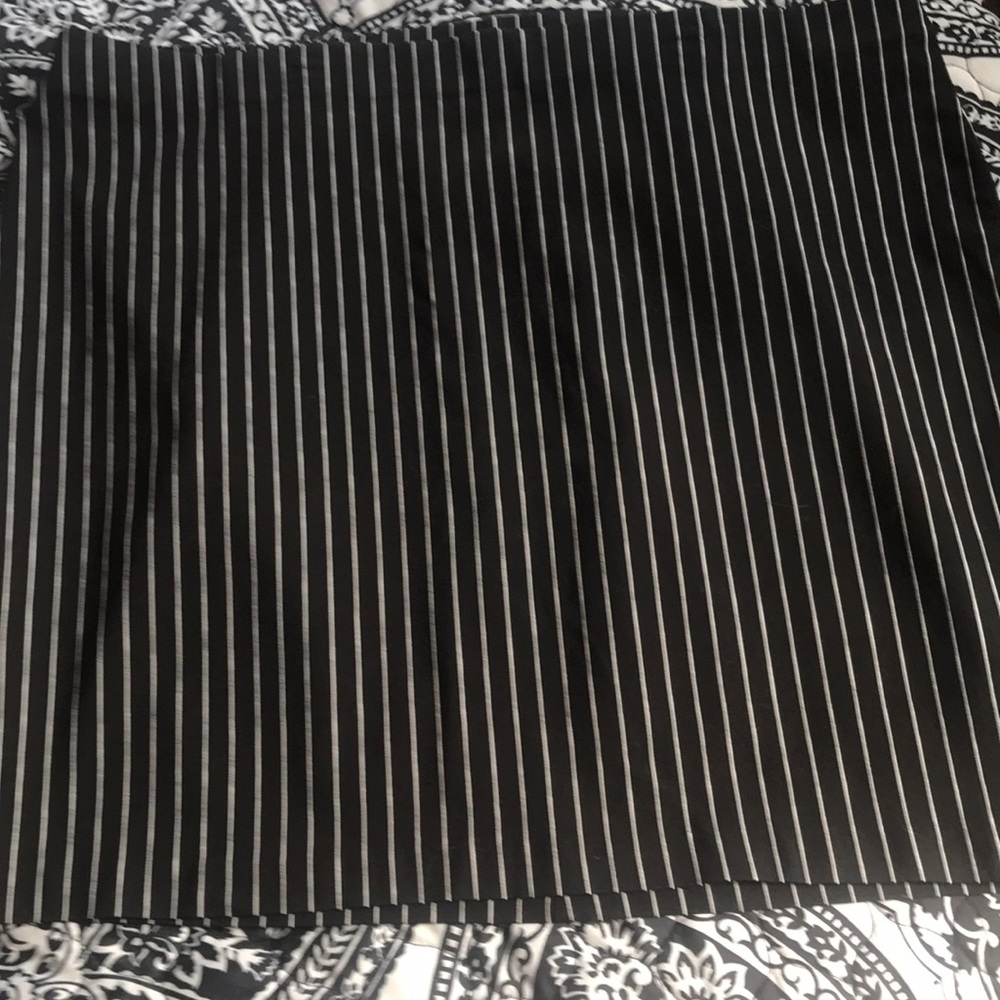 Wearever pinned stripped skirt
